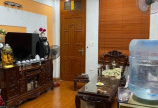 Nhà hiếm đẹp phố Nguyễn Đình Hoàn Cầu giấy. Diện tích 38m2 5 tầng mặt tiền 3.5m giá 4tỷ 800