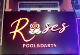 ROSES BAR TÂY Q1 tuyển 10 PHỤC VỤ NỮ làm 19h tối đến 3h sáng